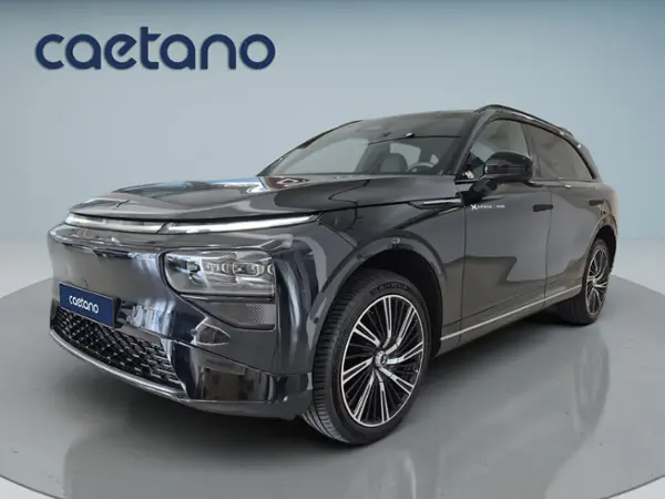 Xpeng G9